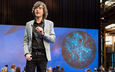 BOYAN SLAT, CREADOR DE UNA TECNOLOGÍA INNOVADORA PARA LIMPIAR EL PLÁSTICO DE LOS OCÉANOS
