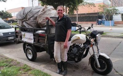 PERSONAJE DE LA SEMANA: PROGRAMA “RECICLAVE MOTOCARGUEROS” DE COCA COLA