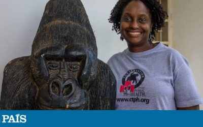 DRA. GLADYS KALEMA, UNA VETERINARIA UGANDESA QUE LLEVA TRES DÉCADAS PROTEGIENDO A LOS GORILAS EN PELIGRO DE EXTINCIÓN